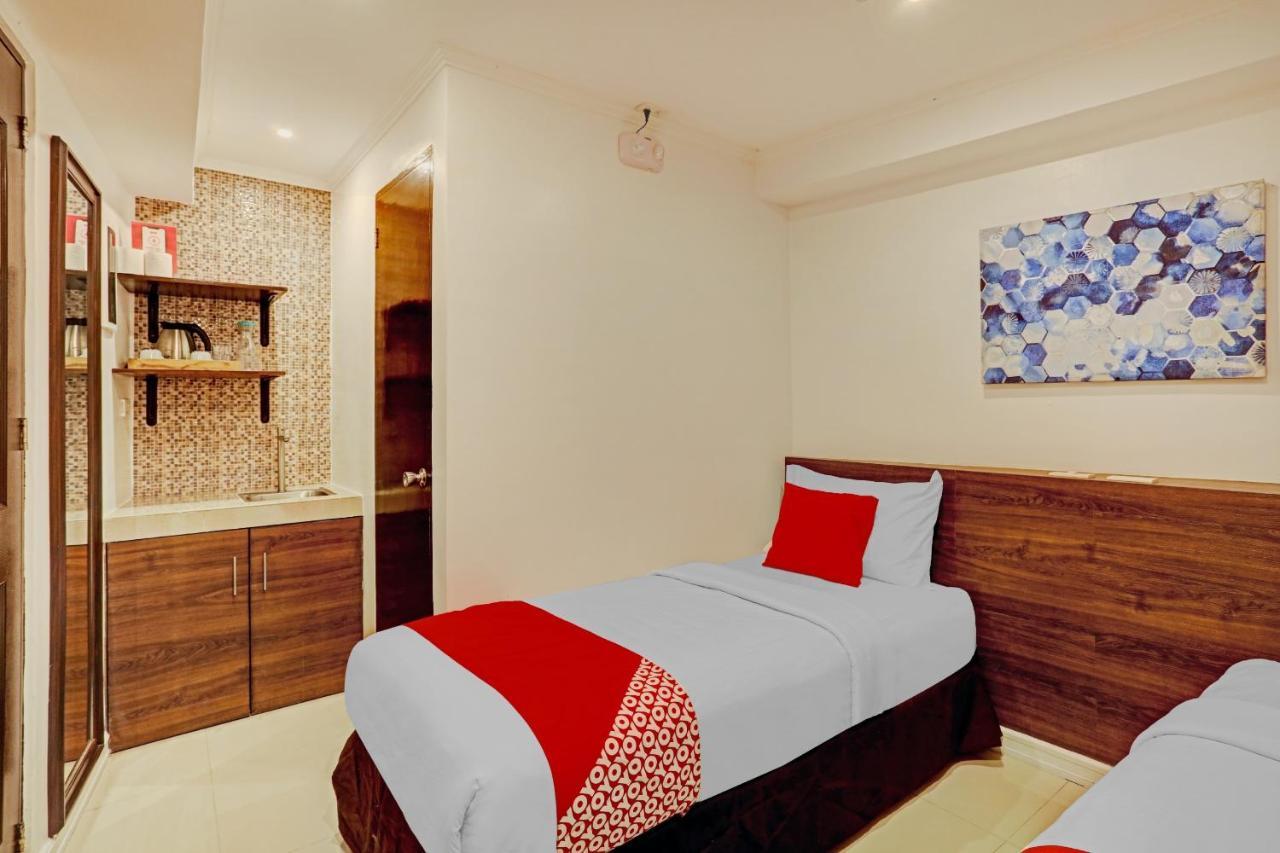 Super Oyo Capital O 232 Nest Nano Suites Fort Makati City Dış mekan fotoğraf