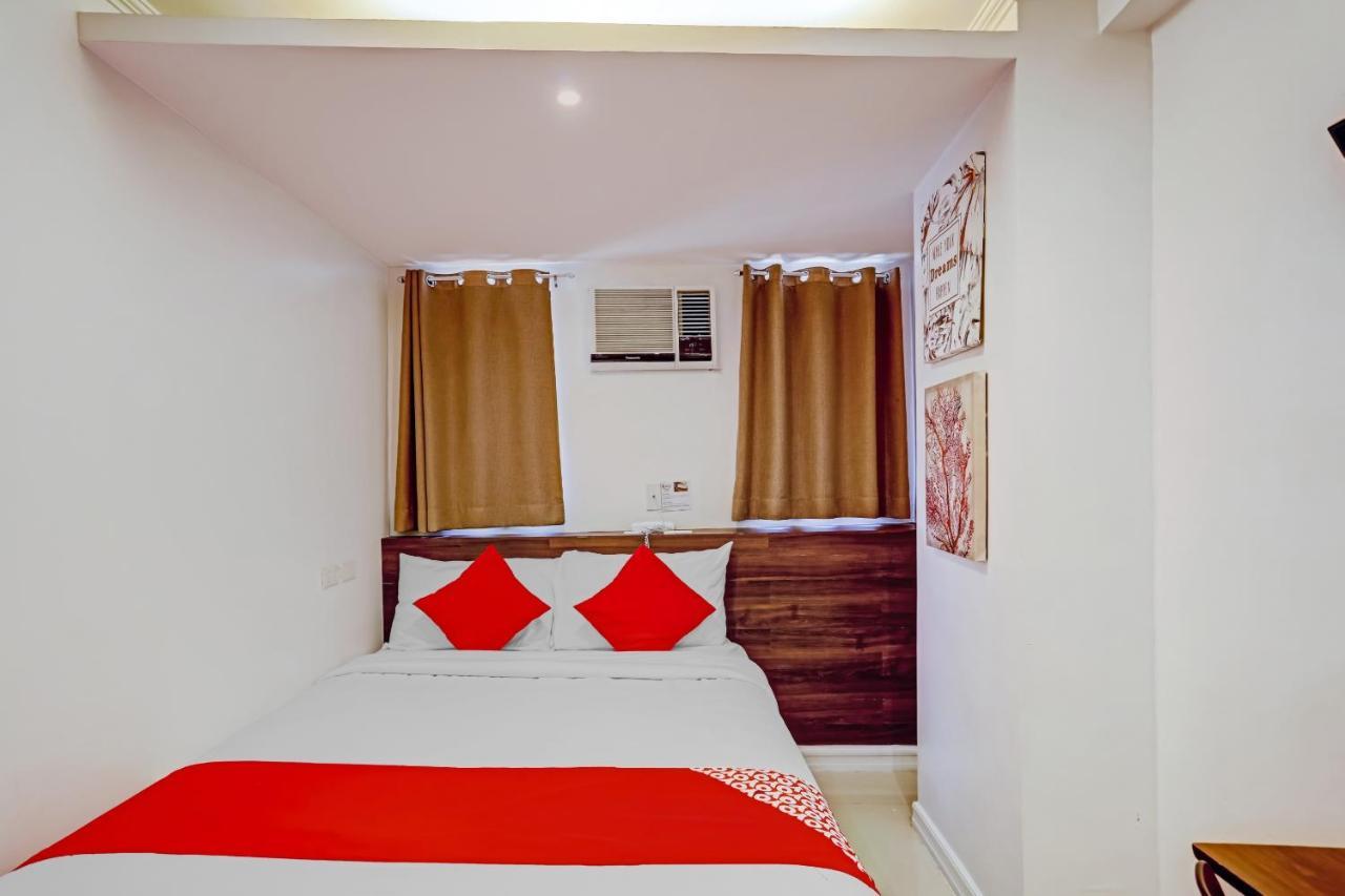 Super Oyo Capital O 232 Nest Nano Suites Fort Makati City Dış mekan fotoğraf